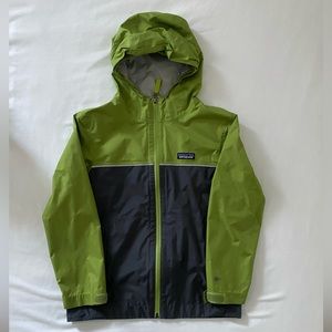 Patagonia Boys Torrentshell Rain Jacket Size Small 7/8
